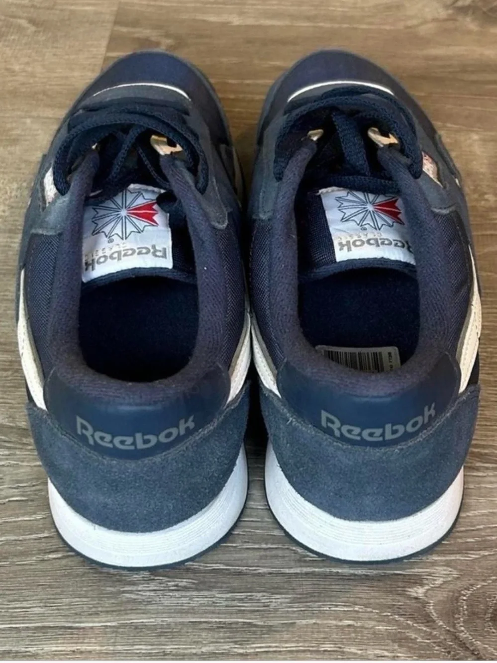 Reebok men running